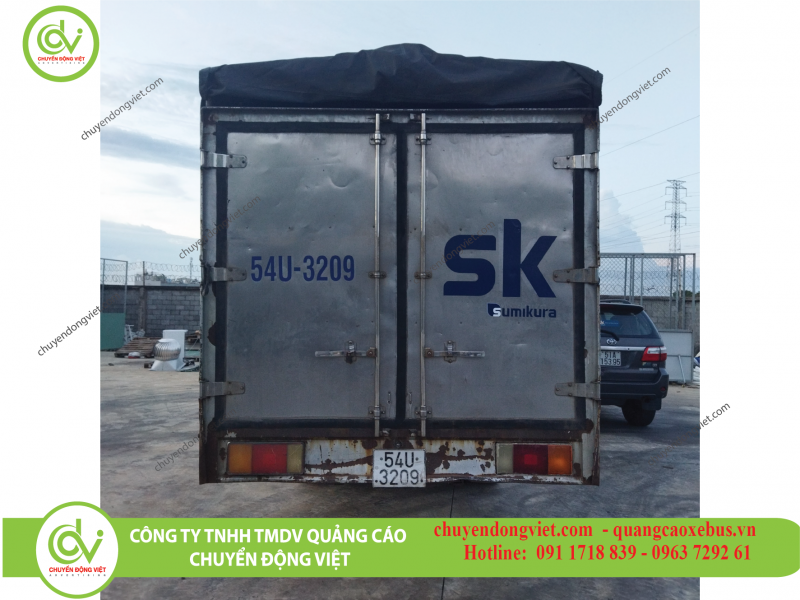 Quảng cáo xe taxi
